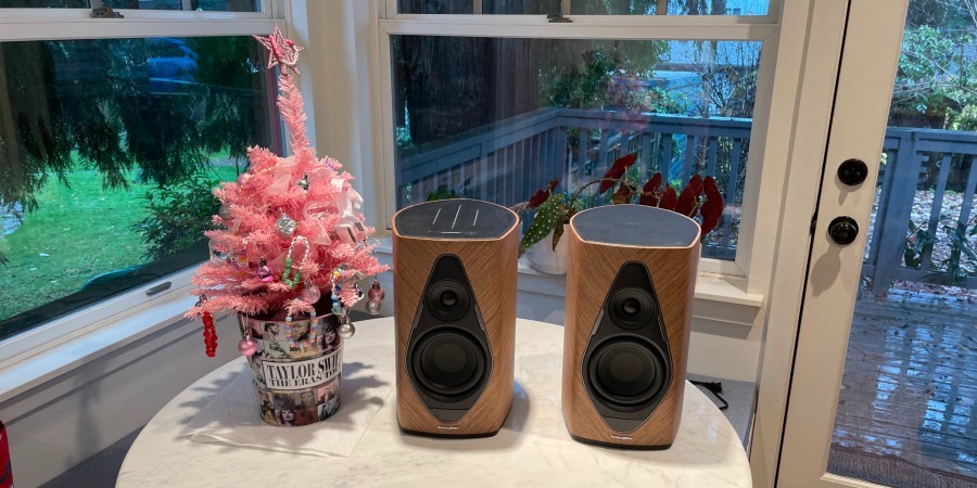 Sonus faber Duetto Powered Wireless Speaker Review