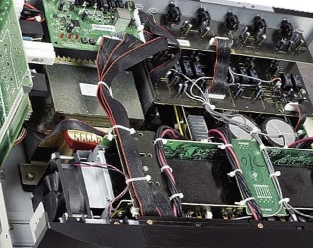 Marantz MM7055 5-Channel Power Amplifier Hands On Preview