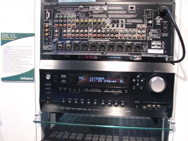 2008 A/V Receivers & Preamp/Processors - Breaking Down