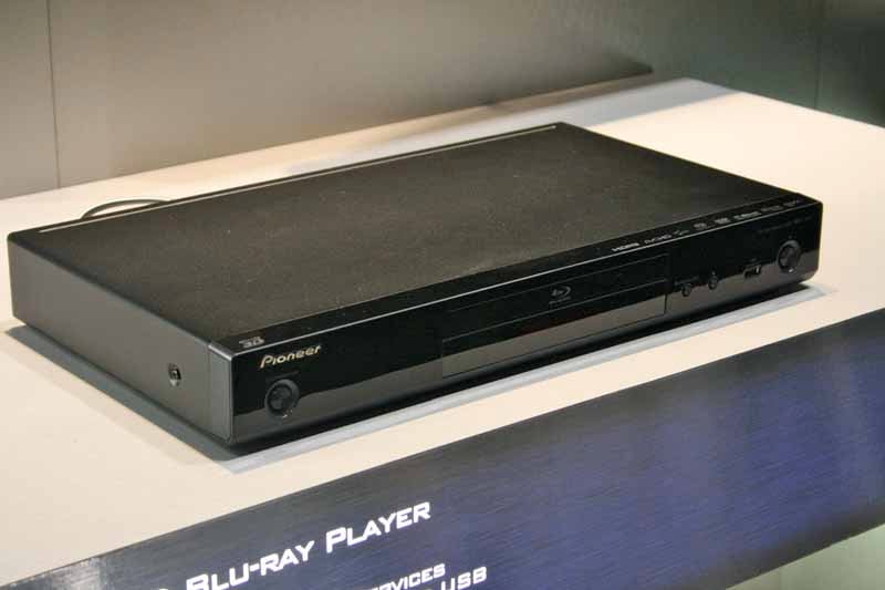 Pioneer BDP-140 and Elite BDP-52FD and BDP-53FD Blu-ray Players 