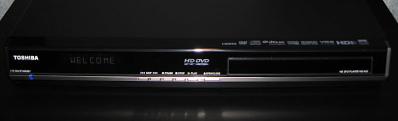 Toshiba HD Player, Books & Remote & 30 Top Hit HD Movies - cds