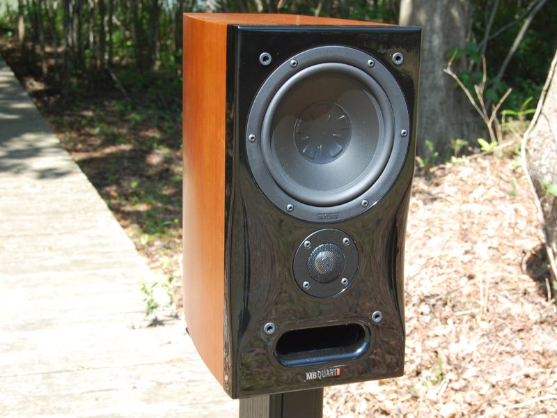 Mb quart one bookshelf hot sale speakers