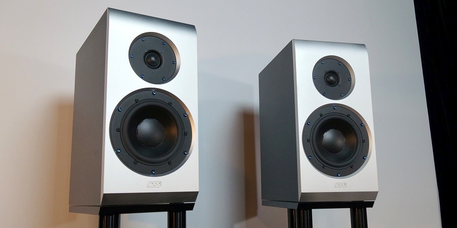 MonAcoustic SuperMon Mini Bookshelf Speaker Review