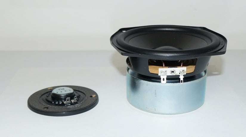 Polk Audio T15 100 Watt 5.1 Channel Wired Bookshelf Speaker with Dolby  (Black)
