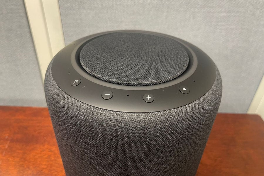 Echo Studio- Our best-sounding smart speaker ever - With Dolby Atmos,  spatial audio processing technology, and Alexa (Black)