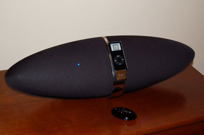 B&W Zeppelin Speaker System for iPod Review | Audioholics