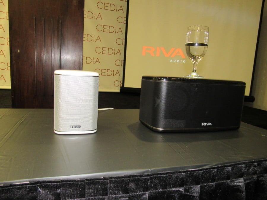 mengen Brochure stimuleren RIVA WAND Arena and Festival Wireless Speaker Preview | Audioholics