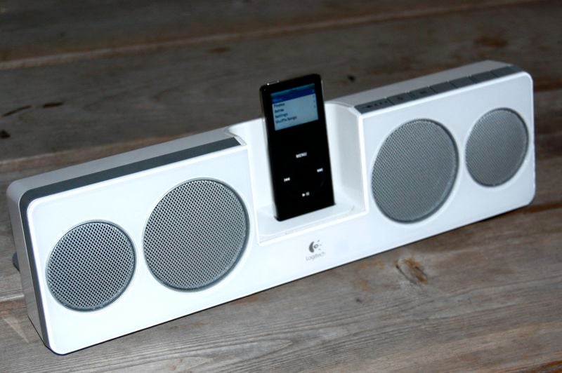 Logitech sales ipod speaker