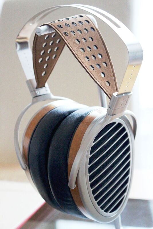 HiFiMAN HE-1000 V2 Headphone Review | Audioholics