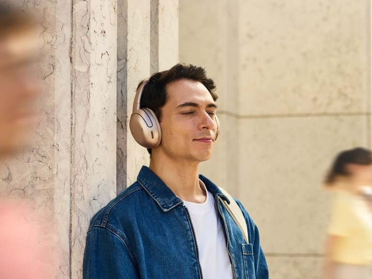 Tour ONE headphone lifestyle 2