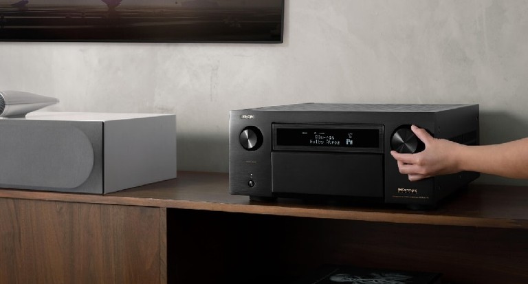 Denon AVR A1H