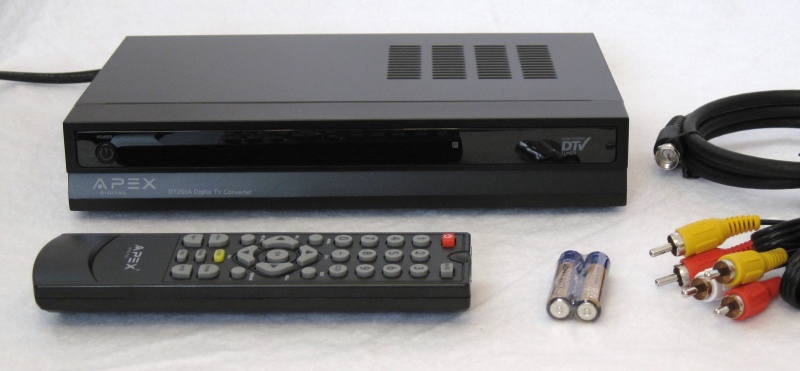 How to Set up a DTV Digital Converter Box and Antenna