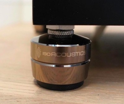 IsoAcoustics launches a mobile app to help you choose the best isolator -  Son-Vidéo.com: blog