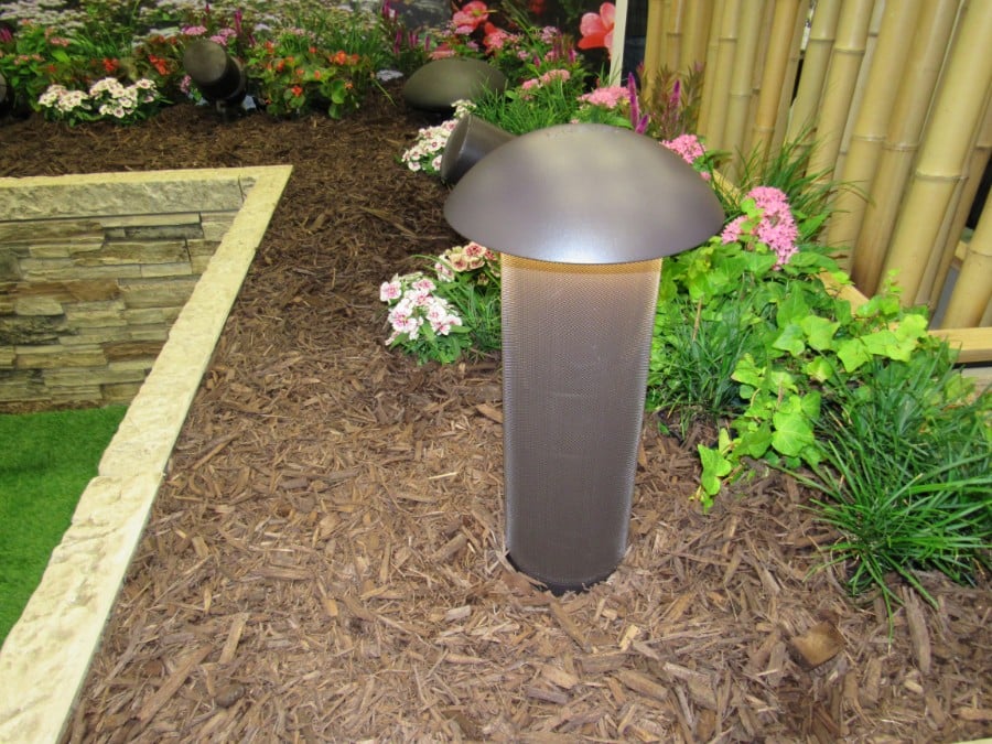 Outdoor store garden speakers