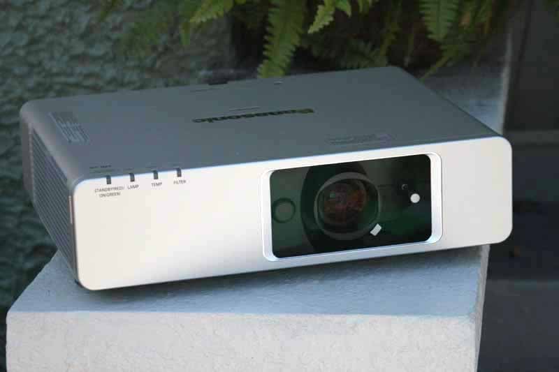 Panasonic PT-FW300U LCD Projector Review | Audioholics