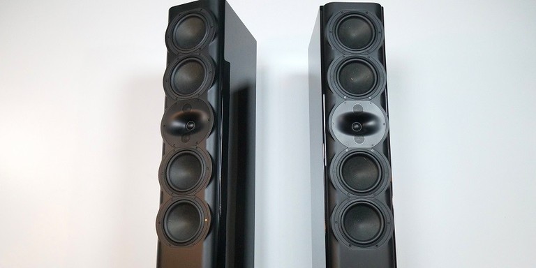 Tall floor standing hot sale speakers